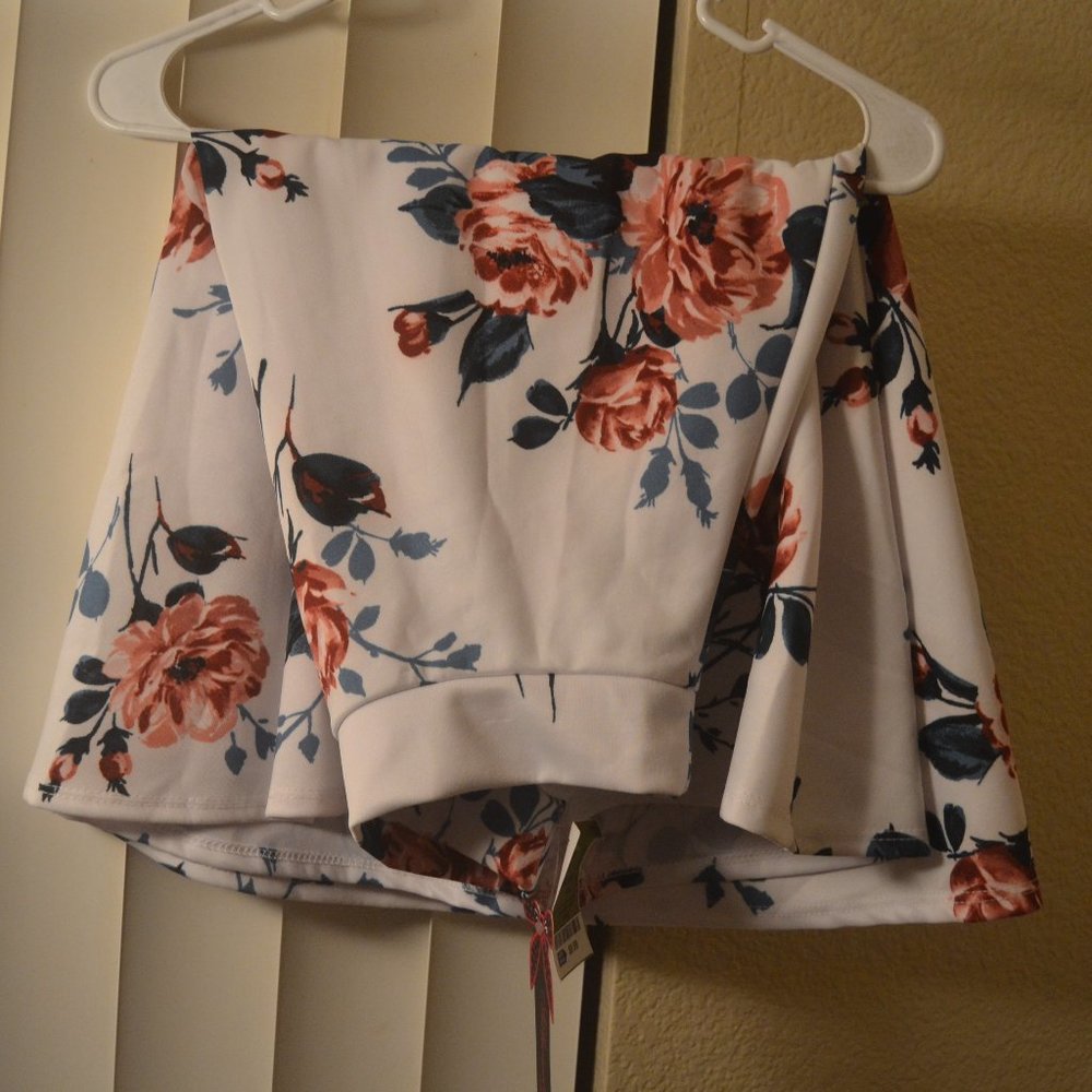 Silhouette NYC - Floral Circle/Skater Skirt